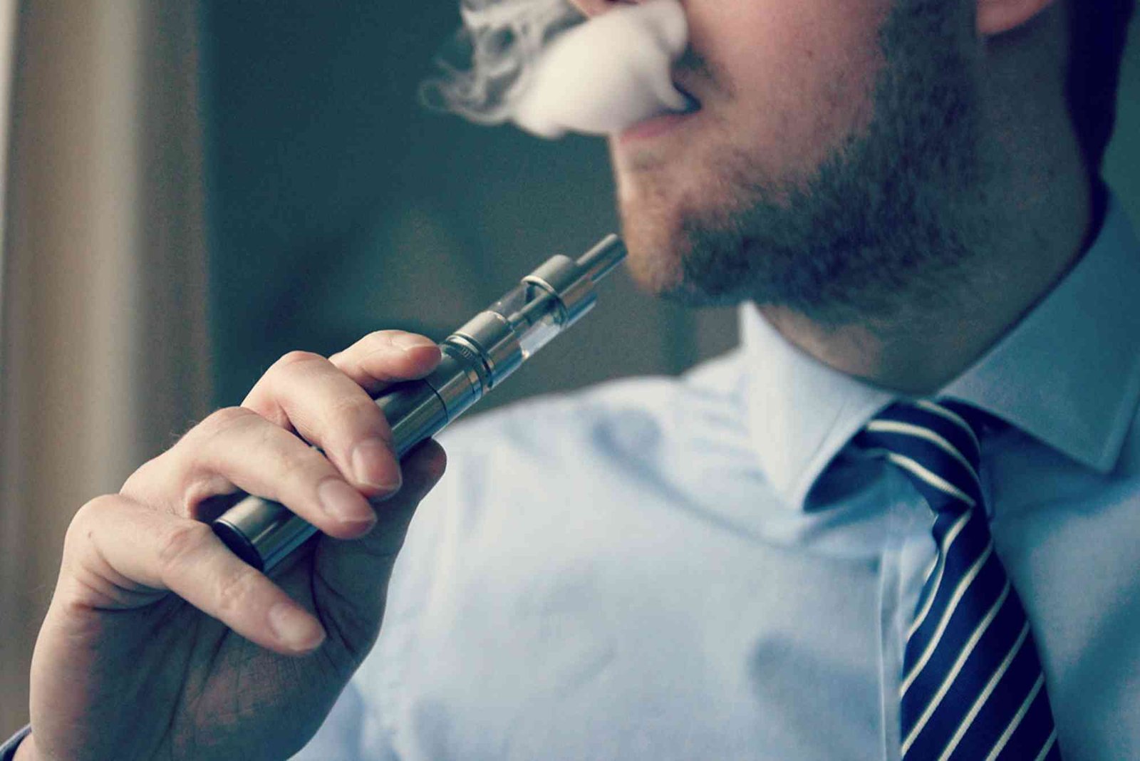 Vaping Tobacco UAE