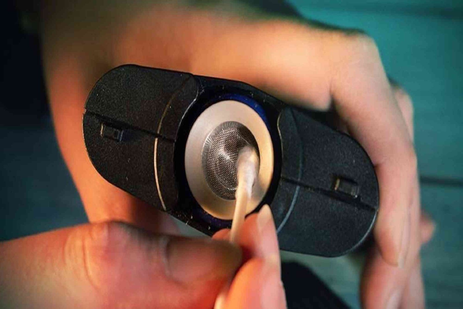 Cleaning Vape Device