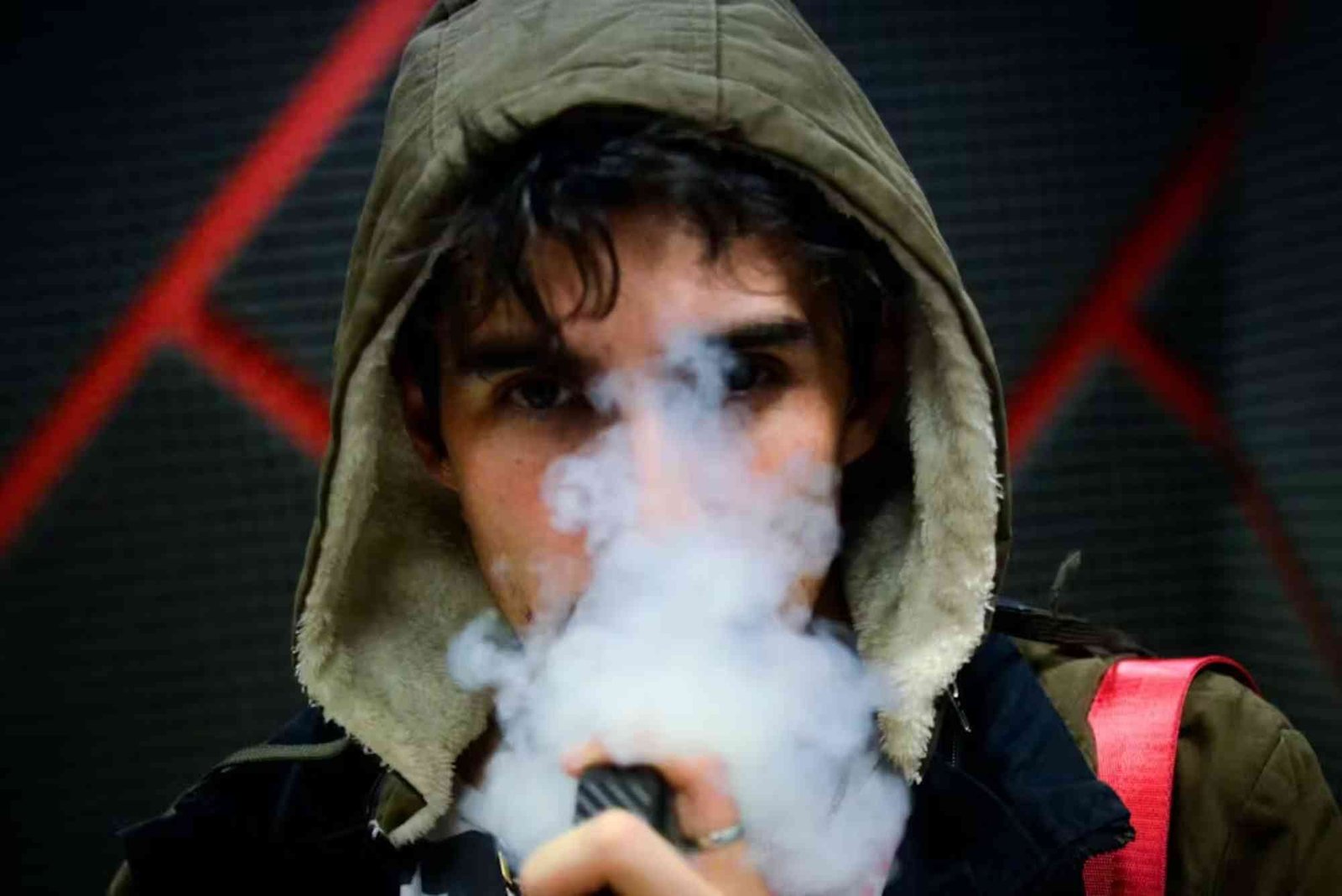 Why Should Vaping Be Banned