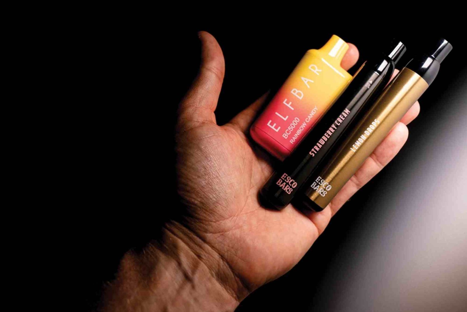 Vaping and Graphic Tees: The New Trend for 2025