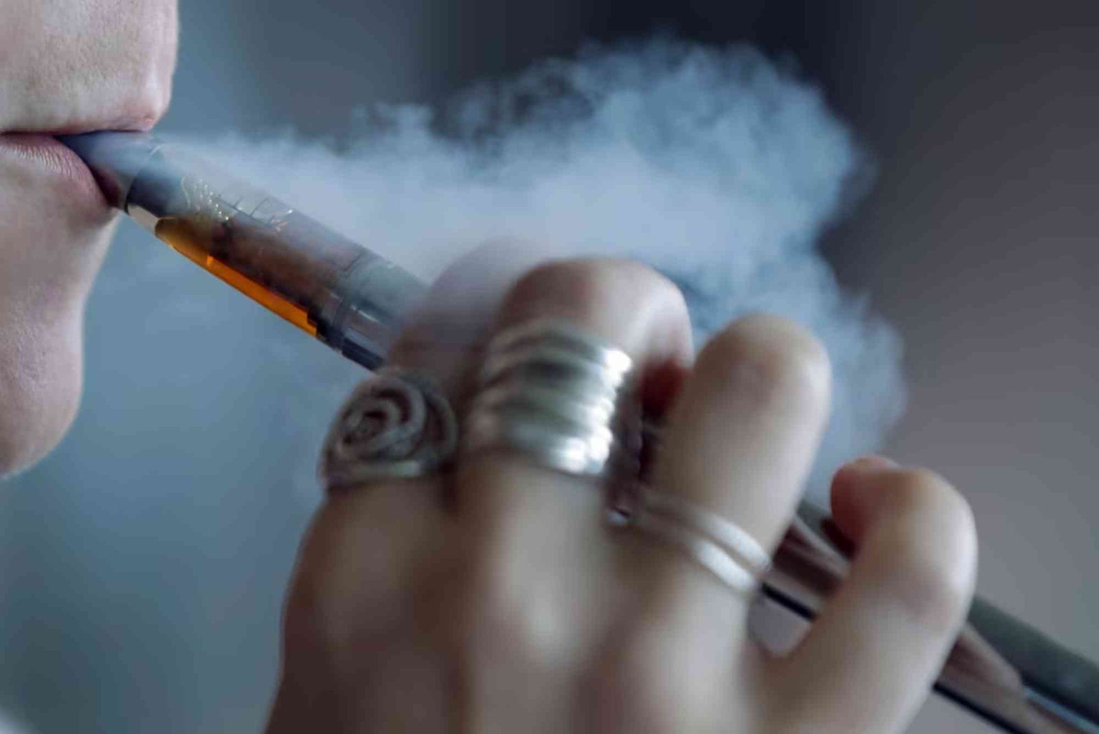 Vaping Laws Alberta as a Path to Safer Nicotine Use